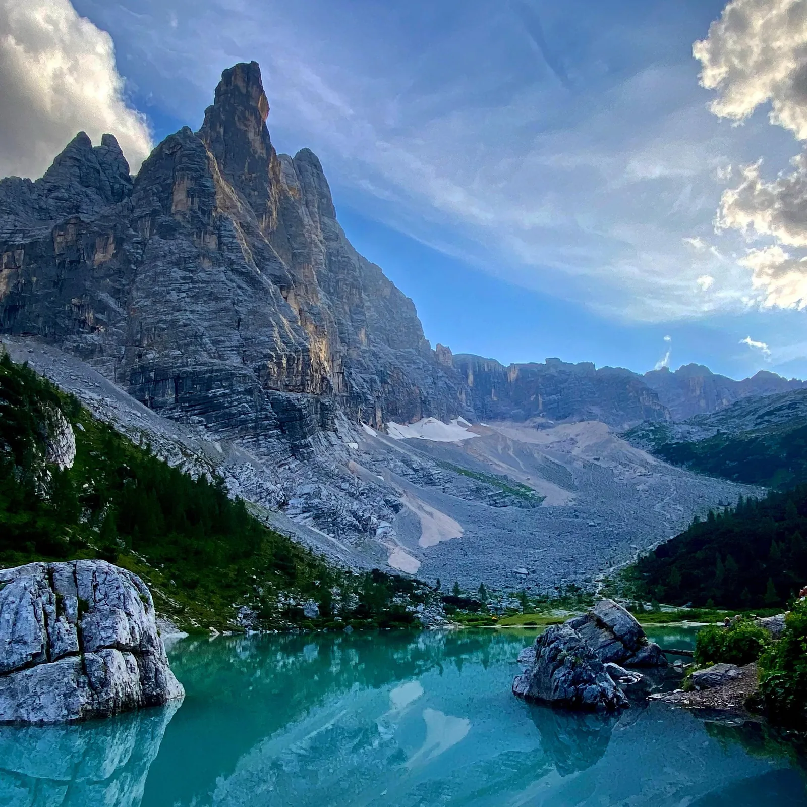 Turquoise Lake Sorapis under the Sorapiss massif
