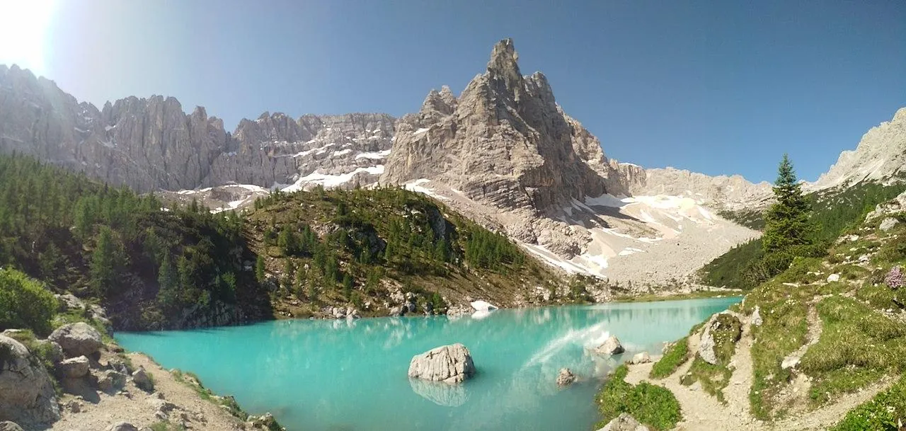 VENICE : Tour of Dolomites Unesco with Drone Video