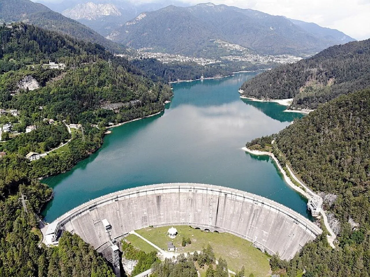 Aerial view of the dam at the Auronzo lake